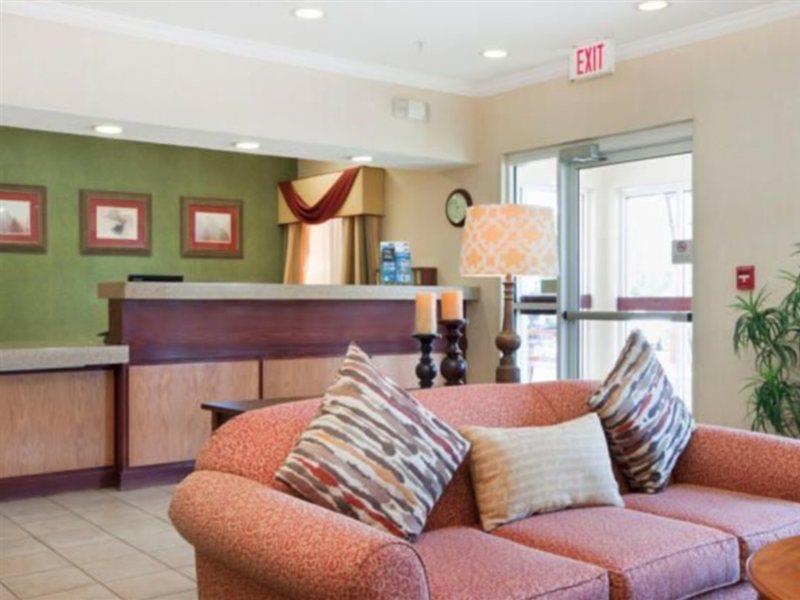 Hotel Studio 6 City, Ok South